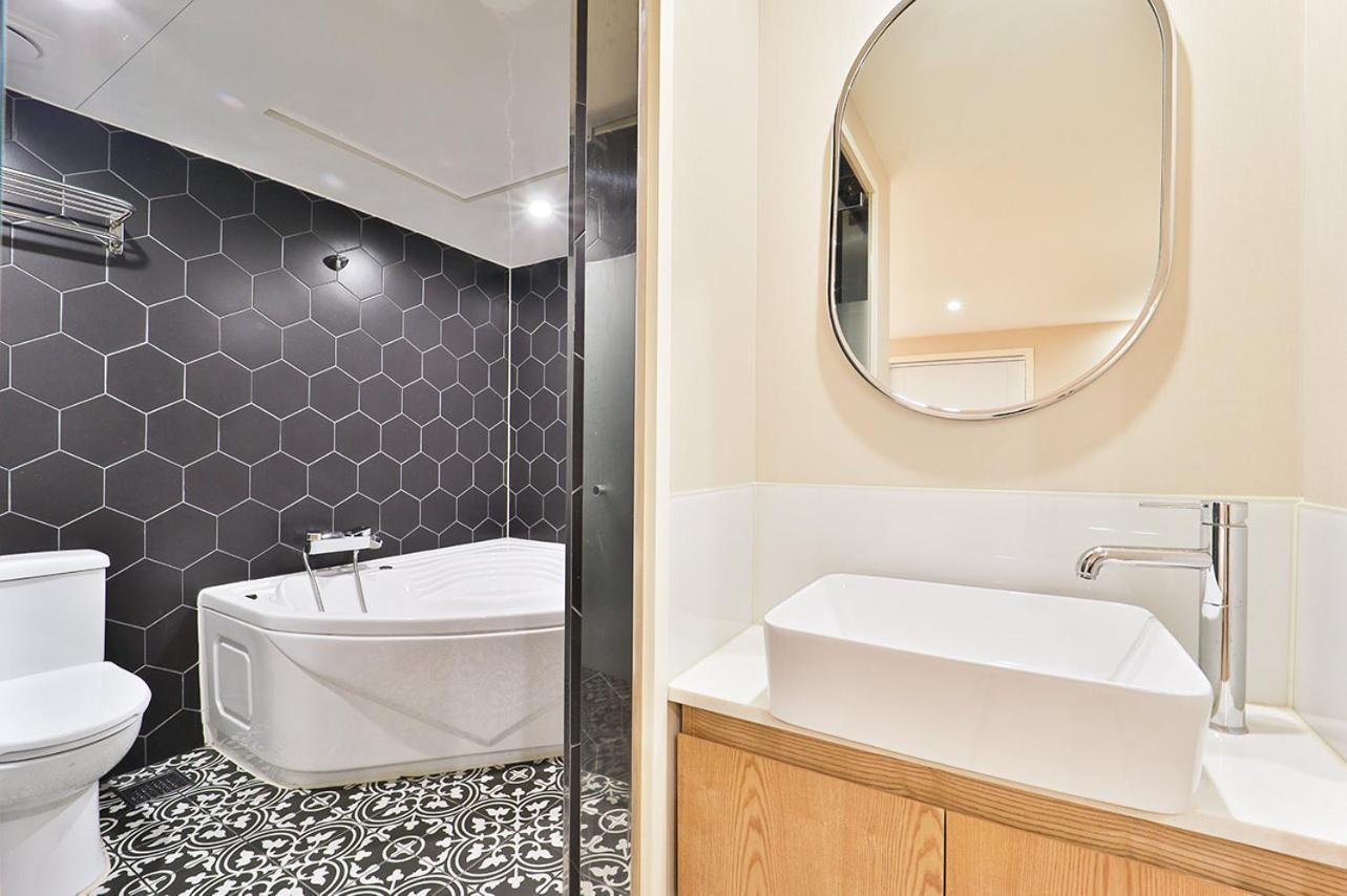 Jamsil Tomgi Hotel Сеул Экстерьер фото