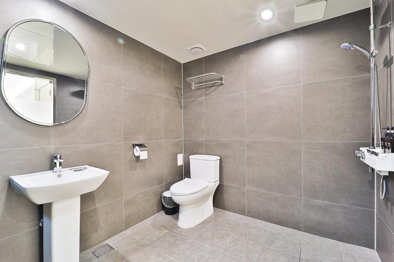 Jamsil Tomgi Hotel Сеул Экстерьер фото