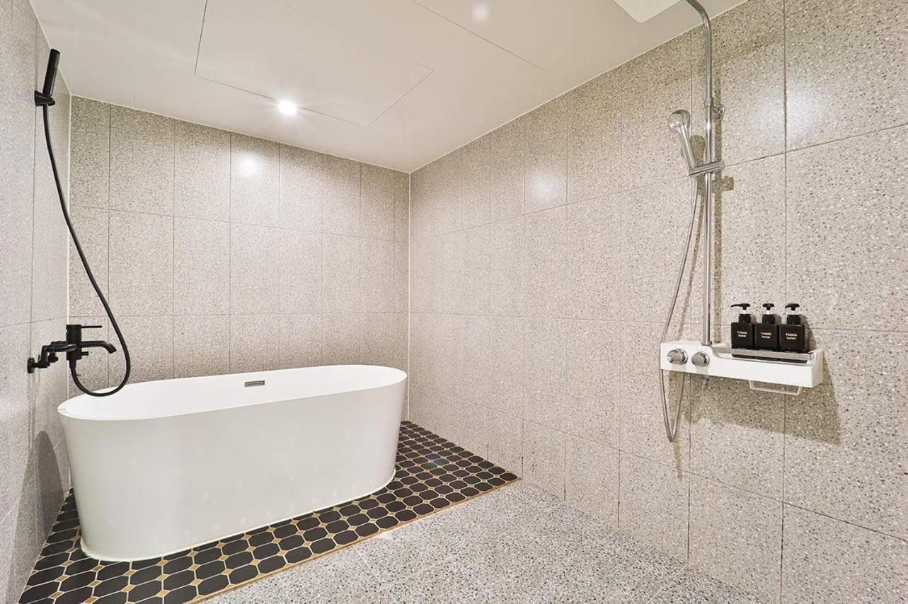Jamsil Tomgi Hotel Сеул Экстерьер фото