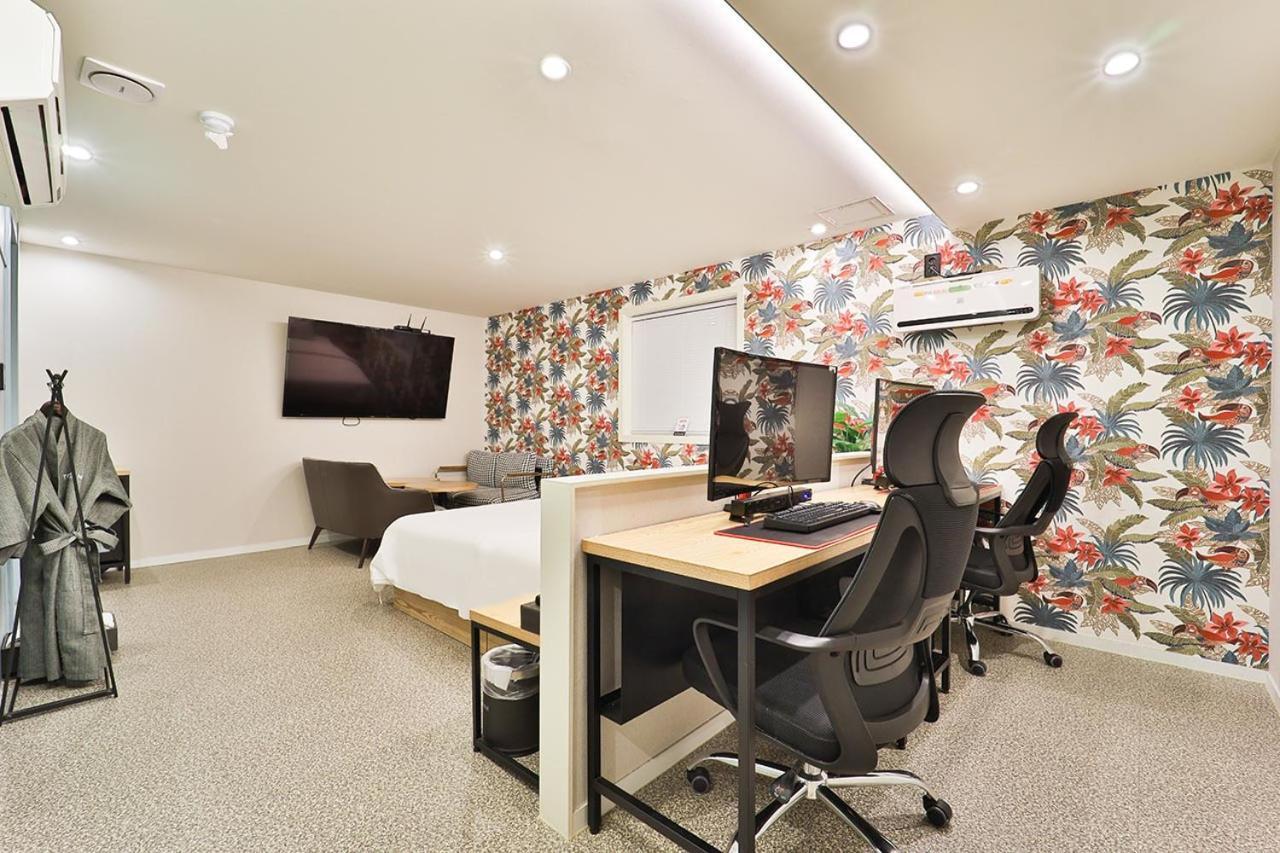 Jamsil Tomgi Hotel Сеул Экстерьер фото