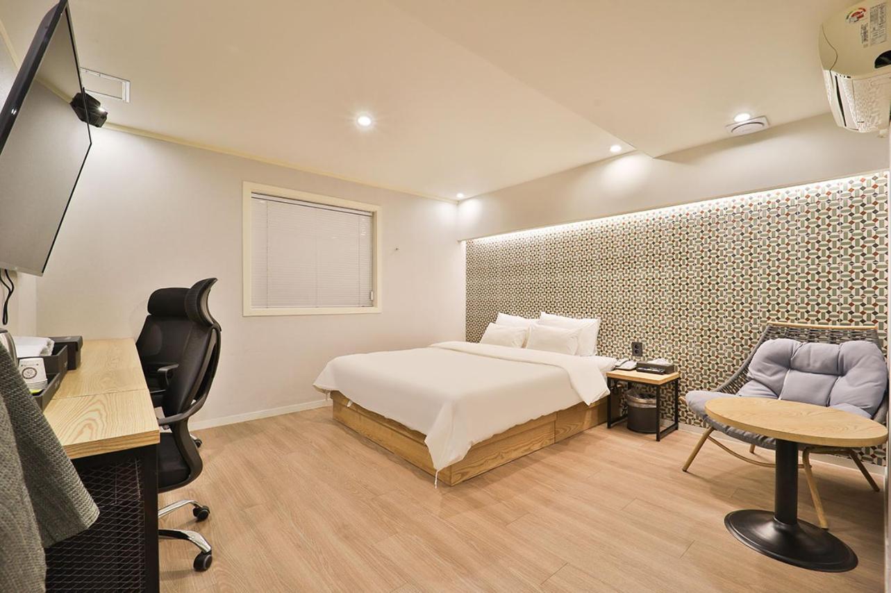 Jamsil Tomgi Hotel Сеул Экстерьер фото
