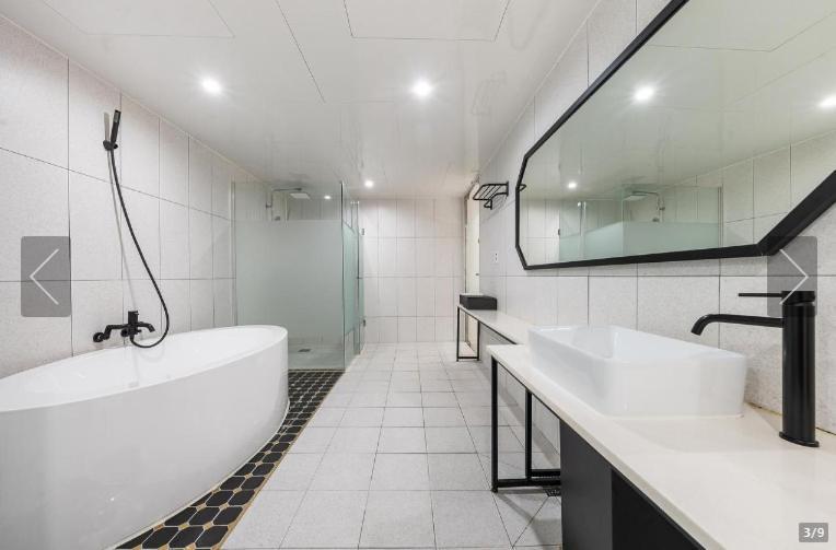 Jamsil Tomgi Hotel Сеул Экстерьер фото